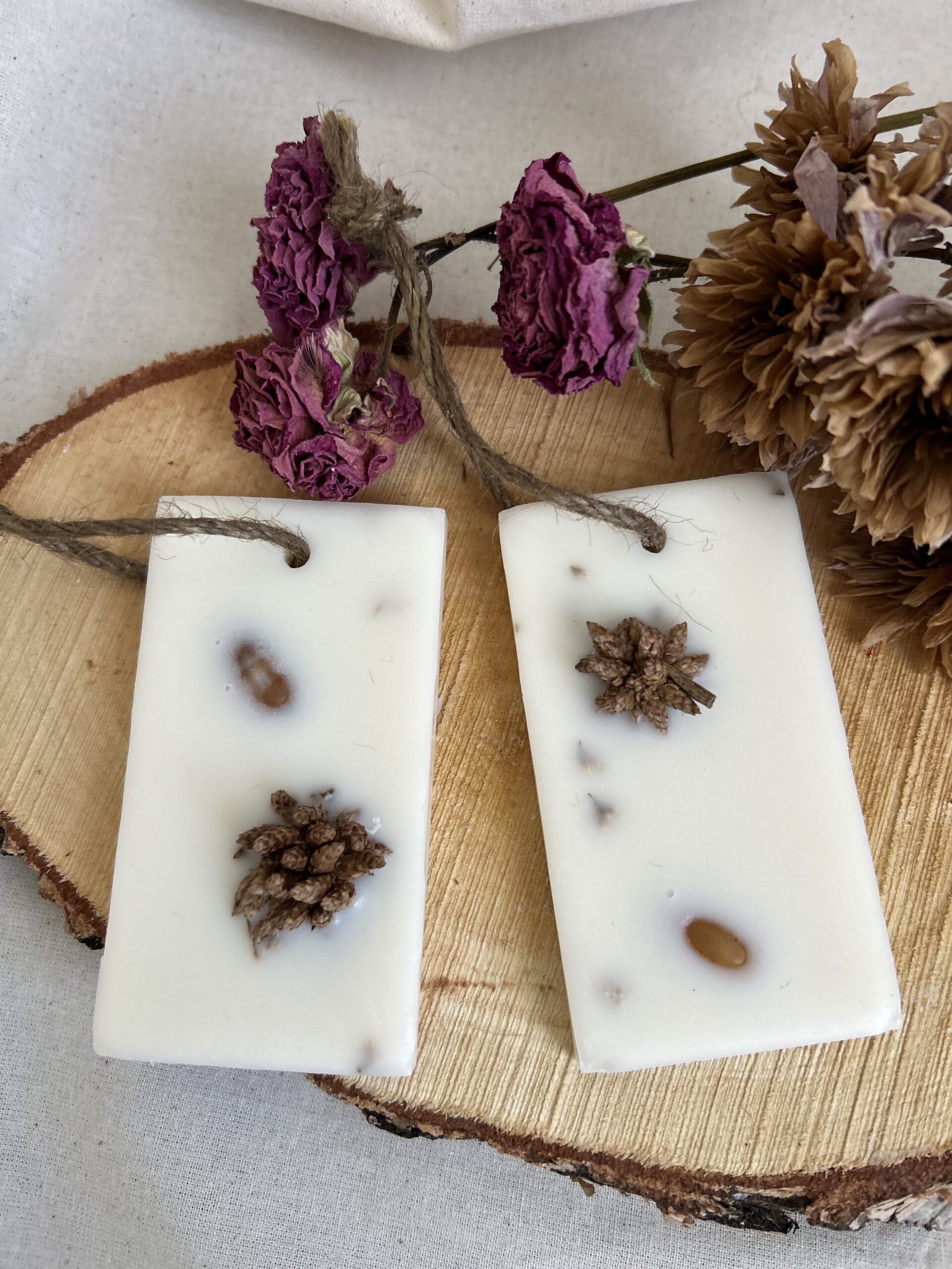 🌸 Suspension parfumée naturelle - Fleur de cerisier – Image 1