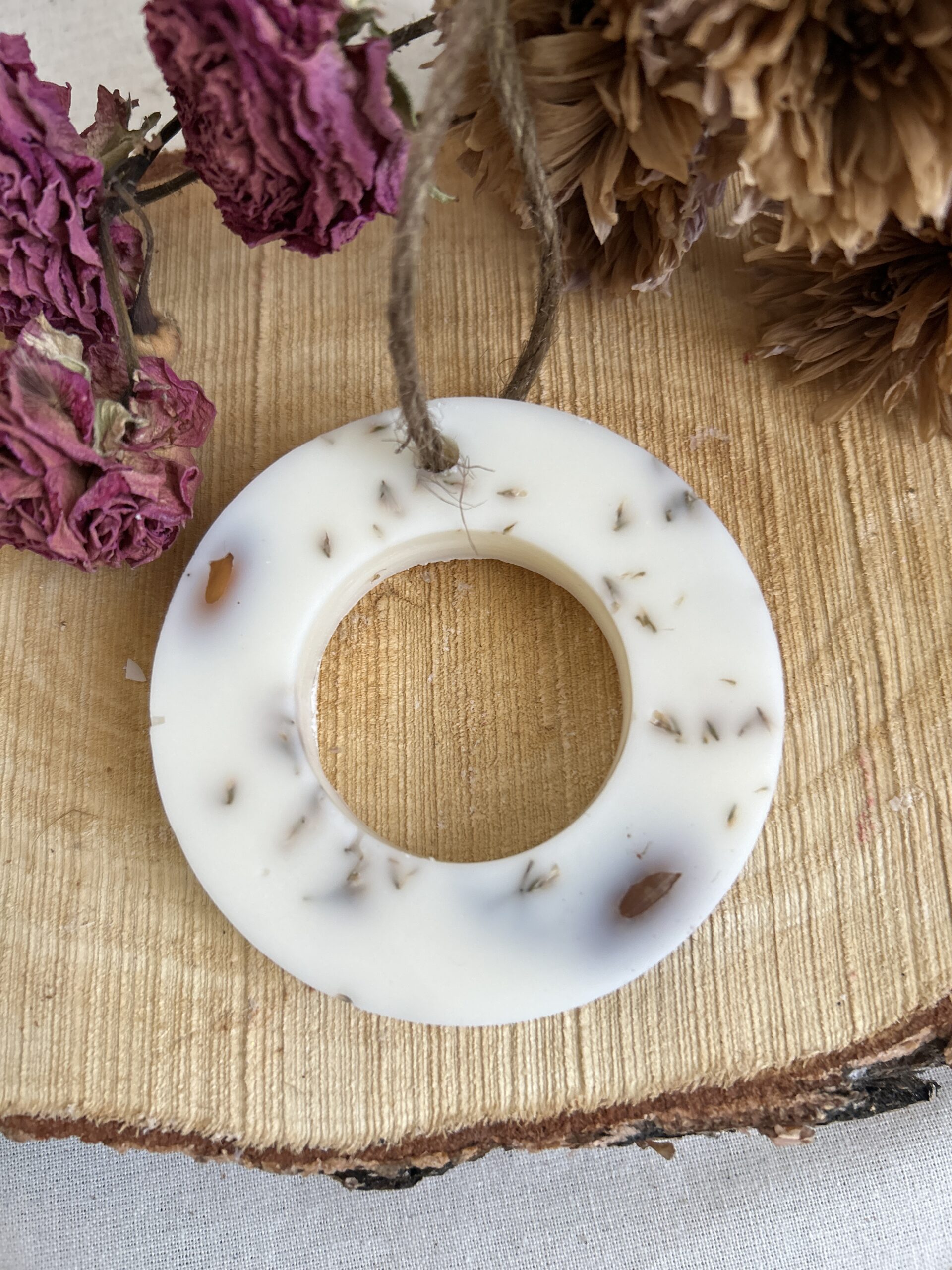 🌸 Suspension parfumée naturelle - Fleur de cerisier – Image 1